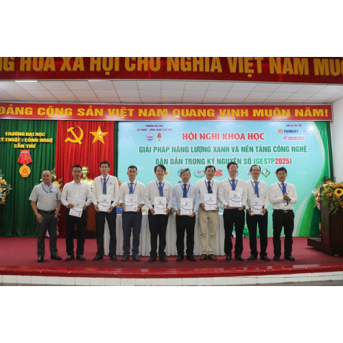 2. Ban Chủ tọa và sự tham gia của các đơn vị uy tín
