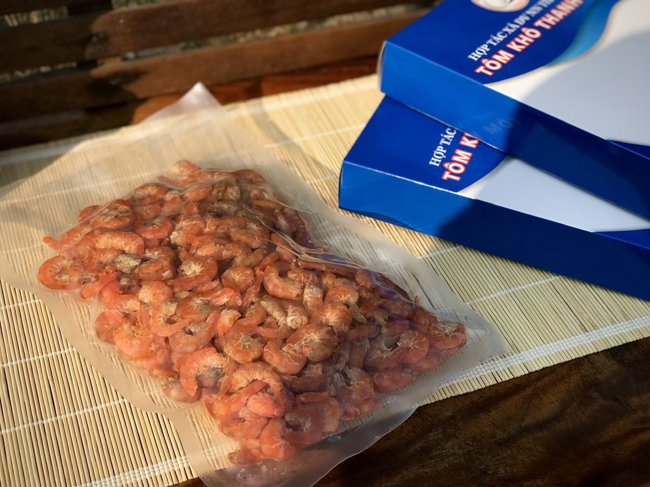 Bị cholesterol cao vẫn ăn nhiều tôm
