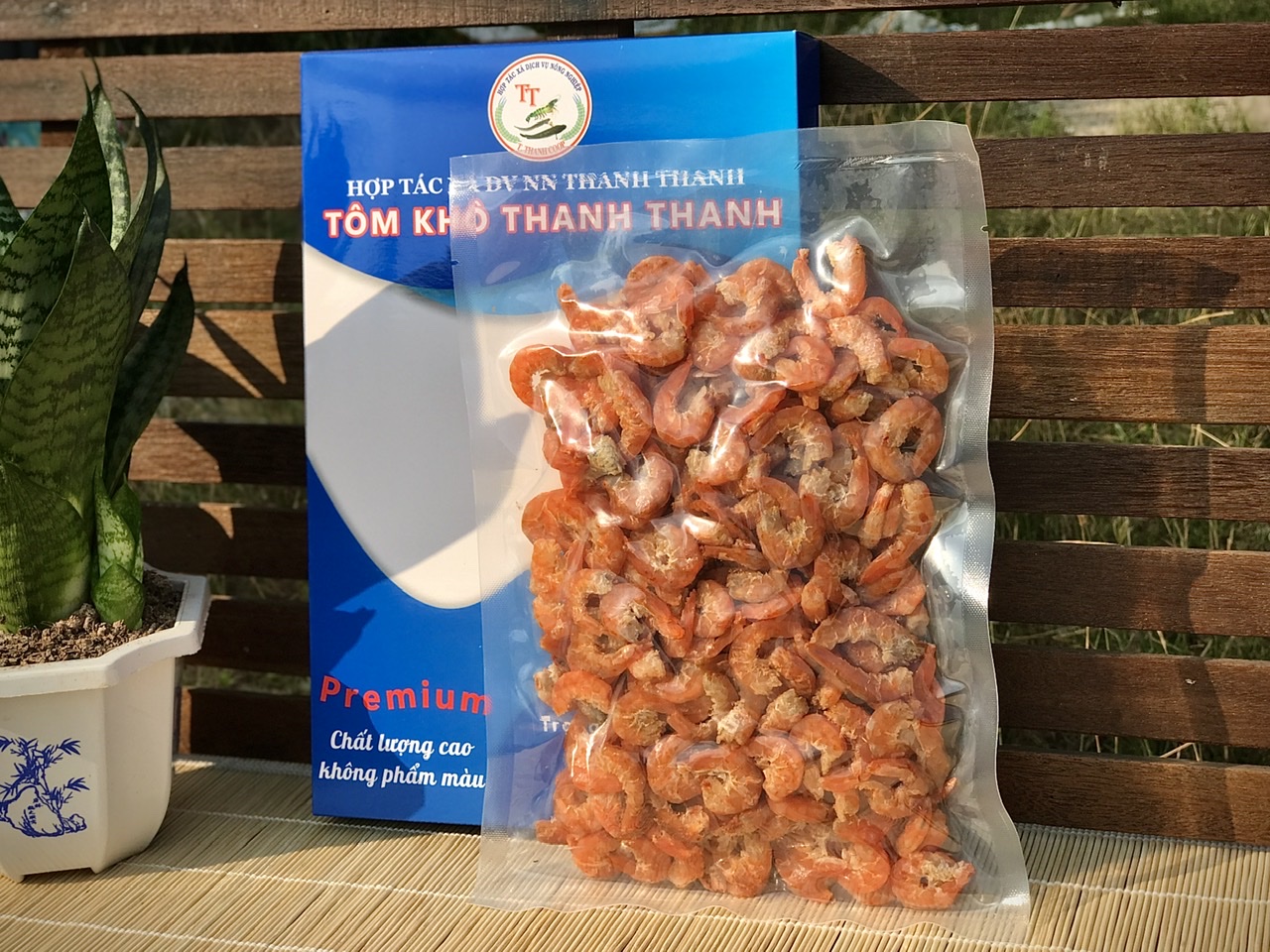 Ăn tôm đã chết