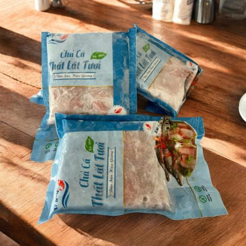 Một tuần nên ăn bao nhiêu chả cá thát lát?