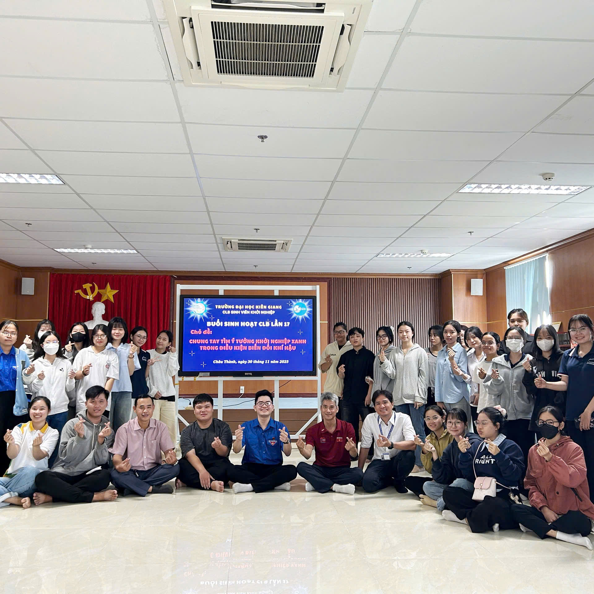 Họp Mặt Sinh Hoạt CLB Khởi Nghiệp KGU Lần Thứ 17