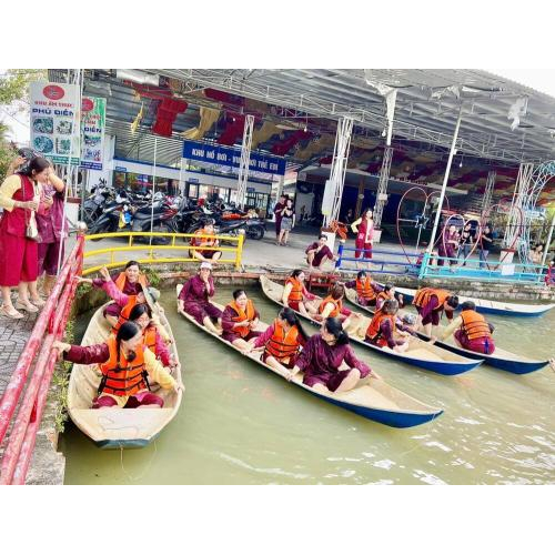Những hoạt động gắn kết tại Phú Điền