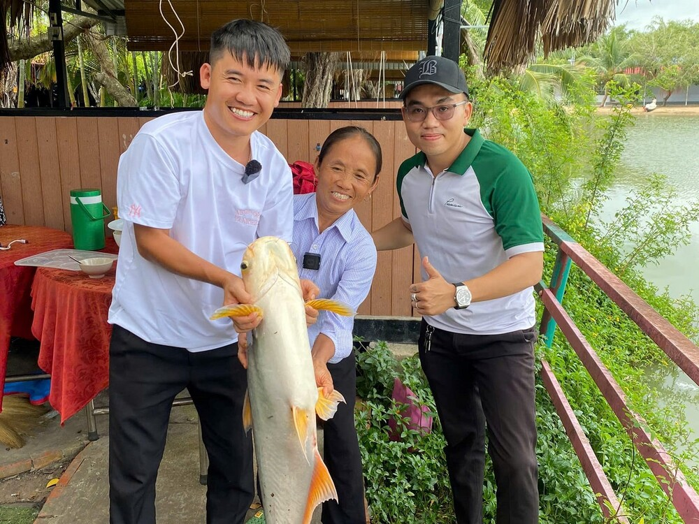 Trải nghiệm câu cá và thưởng thức hải sản