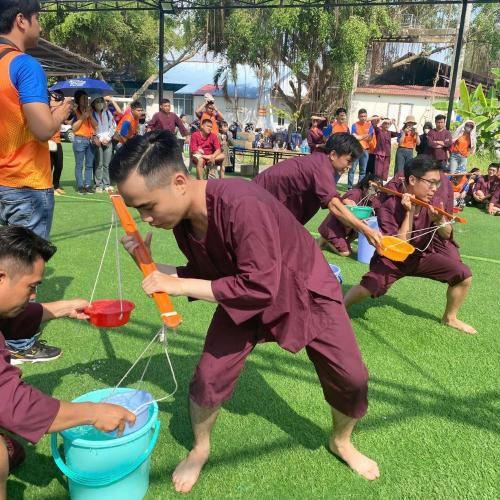 Trò Chơi Dân Gian Gánh Nước Về Làng Tại Phú Điền