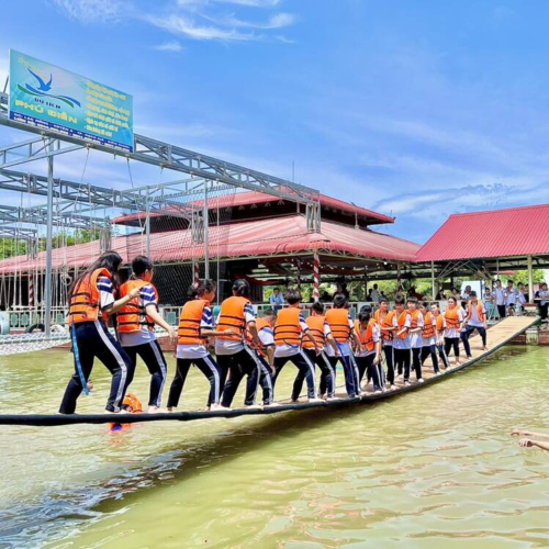 Trải Nghiệm Cầu Lắc – Niềm Vui Dân Gian Tại Khu Du Lịch Phú Điền