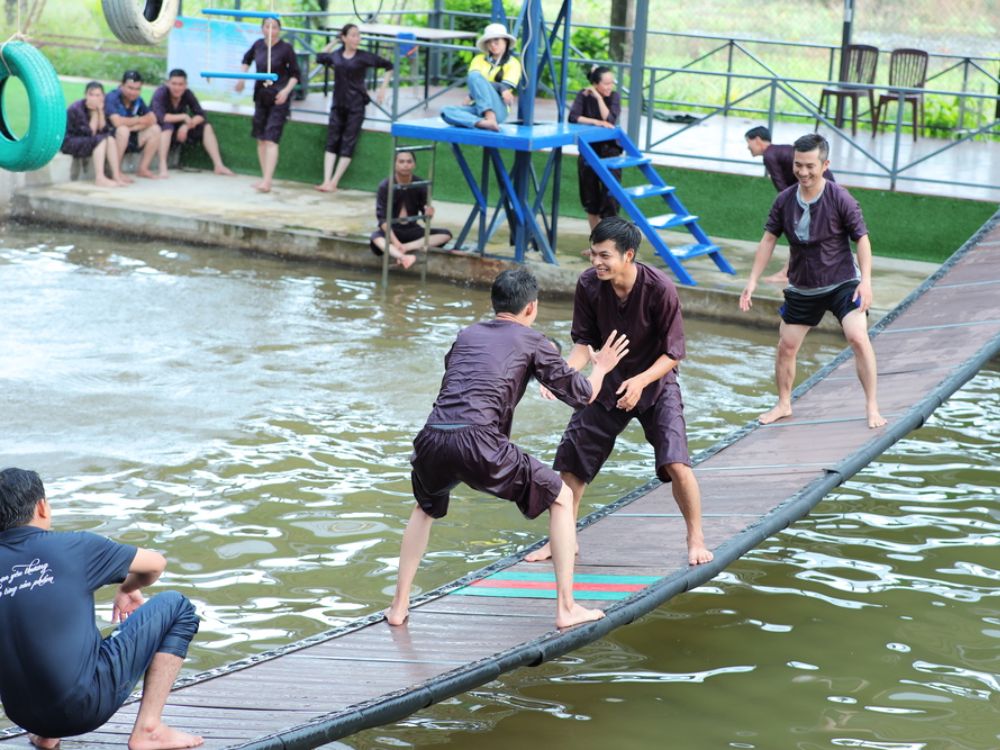 Trò chơi dân gian hấp dẫn cho mọi lứa tuổi