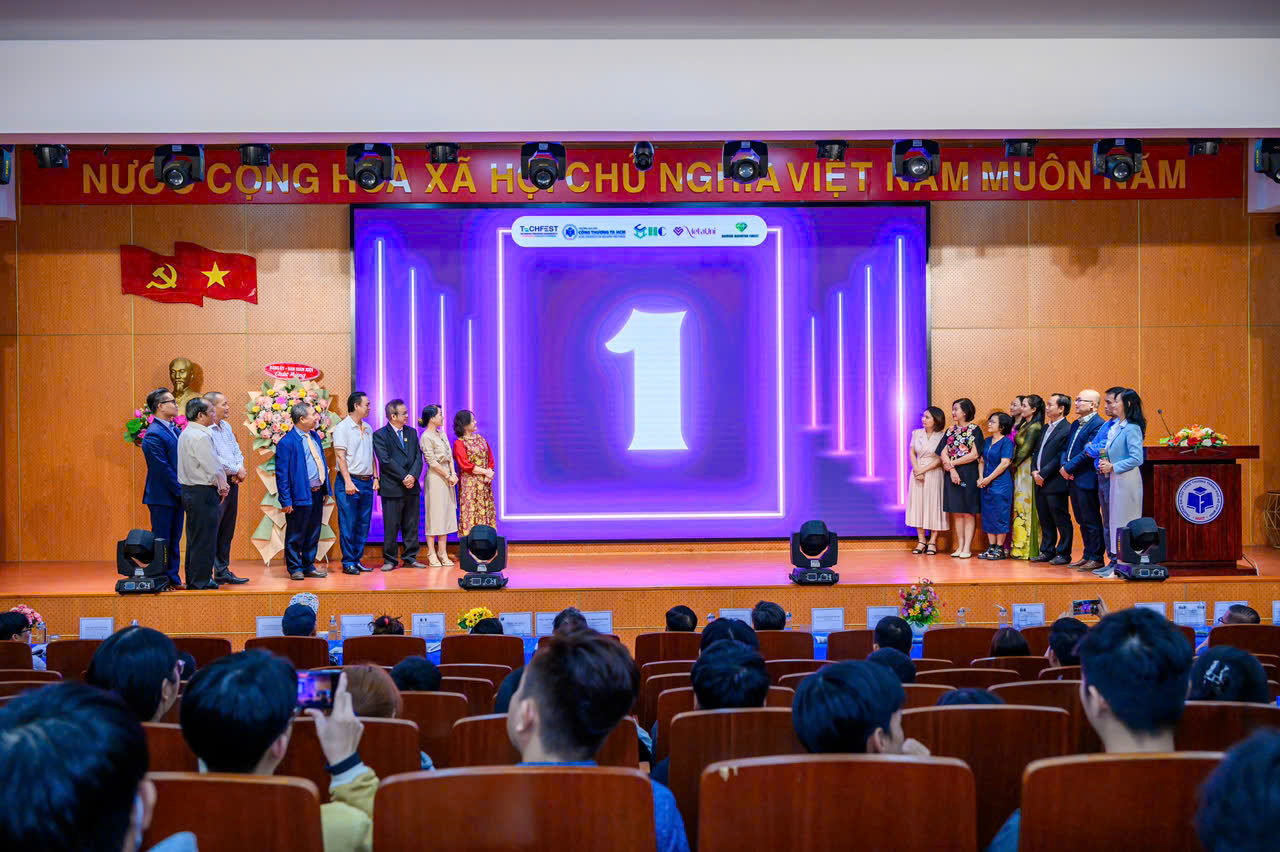 Công dân Bền vững – Design Thinking Sustainable Citizen Project