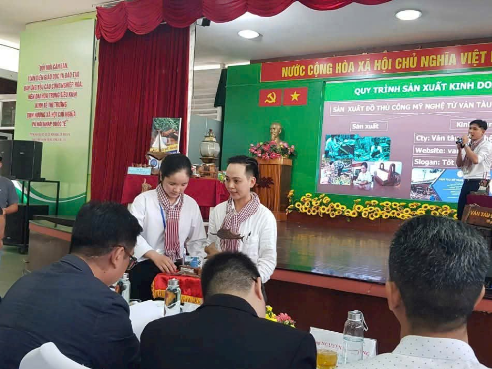 khởi nghiệp