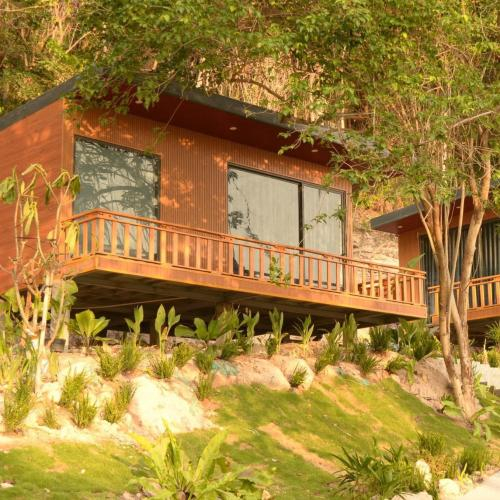 Resort Đảo Hải Tặc
