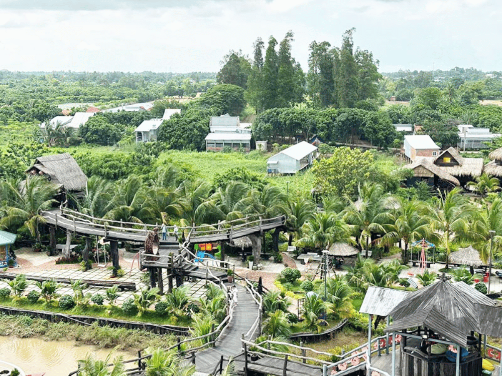 Cảnh quan tại khu du lịch Cồn Én