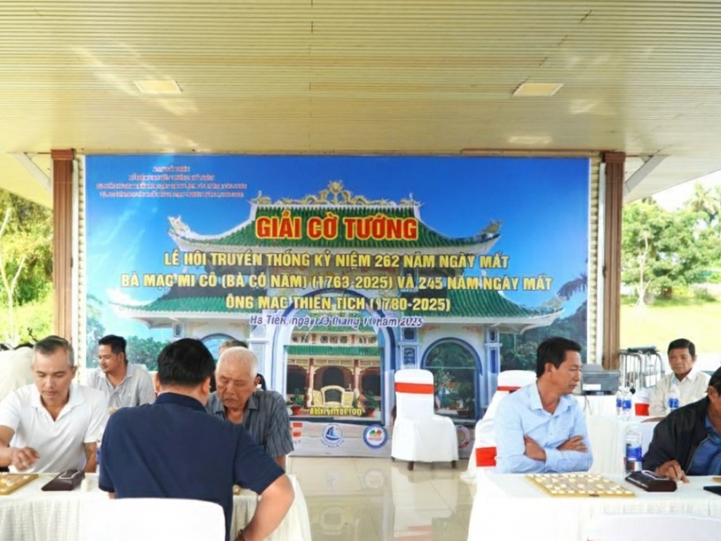 Các kỳ thủ tham gia sôi nổi