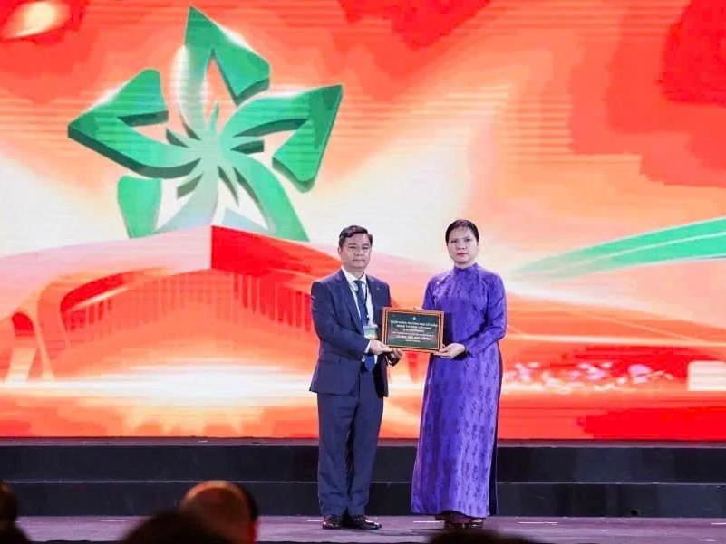 Tại lễ bế mạc