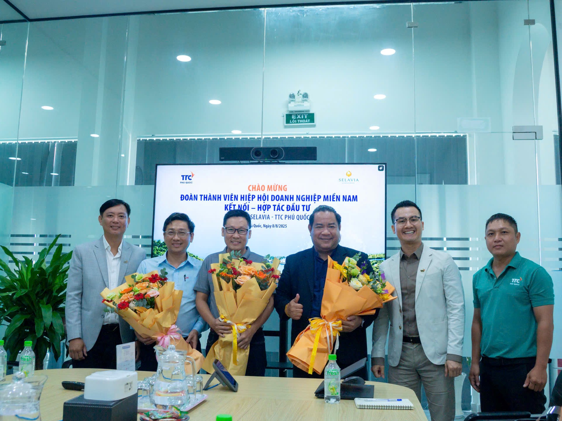 Hướng tới hợp tác bền vững