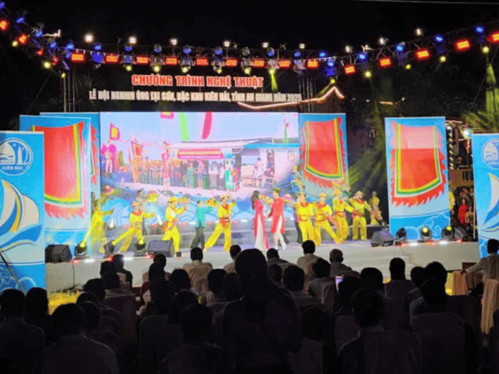 Rộn ràng xứ biển