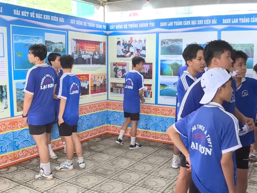 Các hoạt động văn hóa nghệ thuật và triển lãm