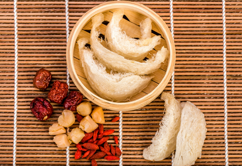 Kết hợp nguyên liệu để tăng hương vị và công dụng