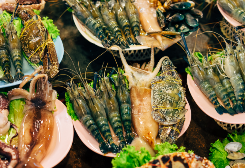 Hải sản tươi sống – Tinh hoa ẩm thực làng biển