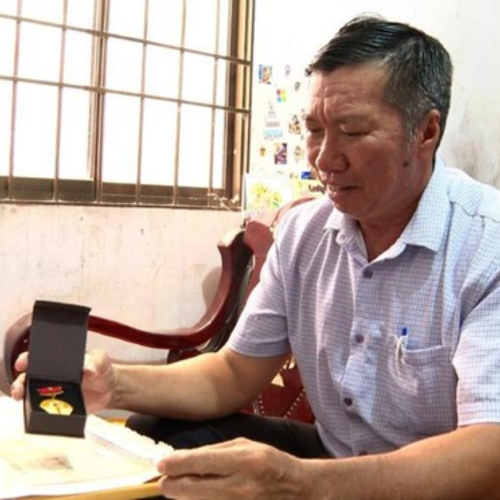 Thầy Giáo Với 31 Năm Trồng Người Trên Đảo Phú Quốc
