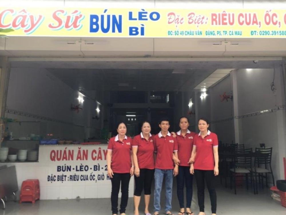 Địa chỉ quán ở đâu?