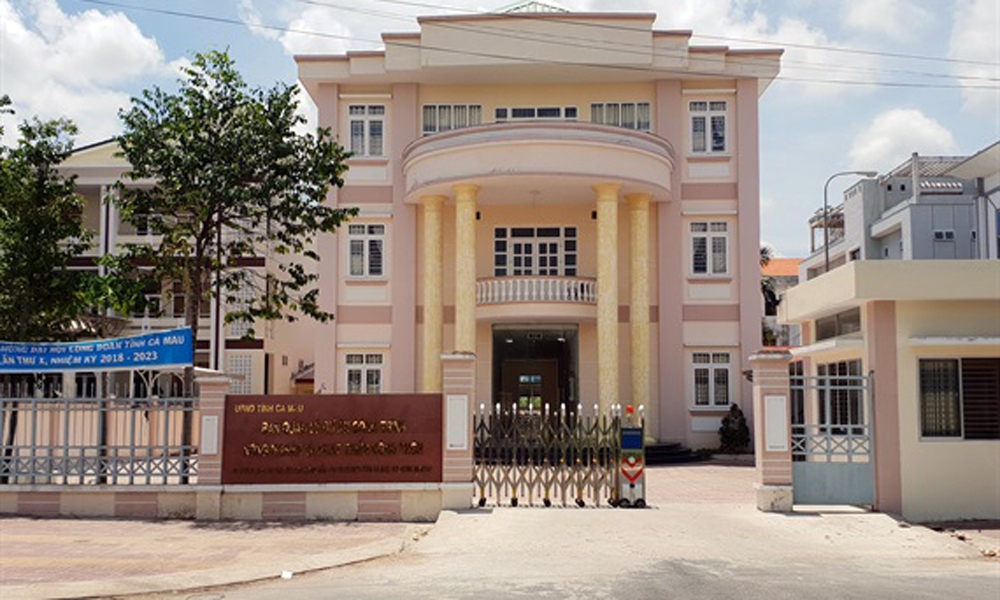 Cà Mau triển khai thủ tục giải thể Trung tâm Xúc tiến đầu tư và Hỗ trợ doanh nghiệp