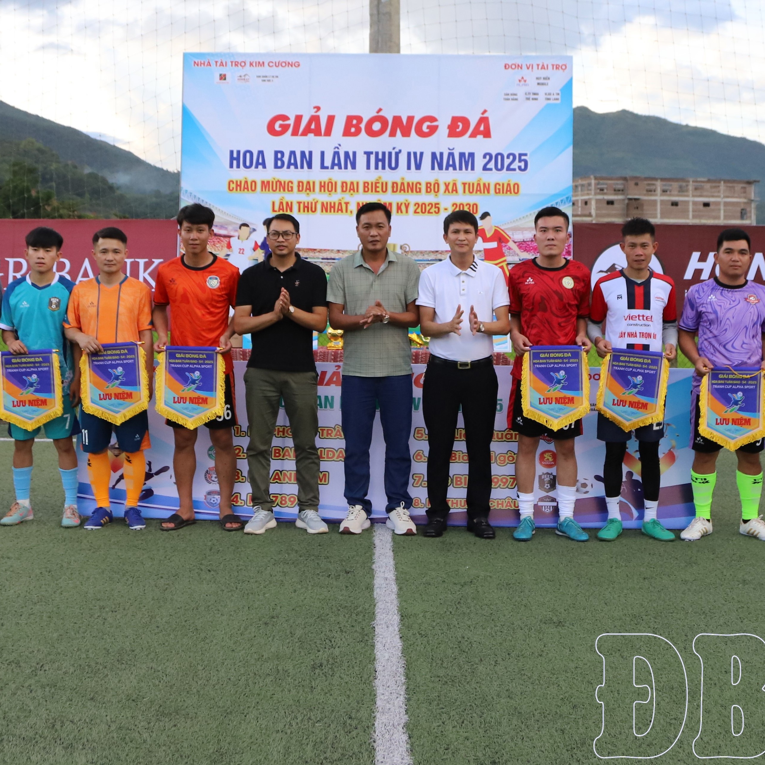 8 Đội Tham Dự Giải Bóng Đá Hoa Ban Lần Thứ IV