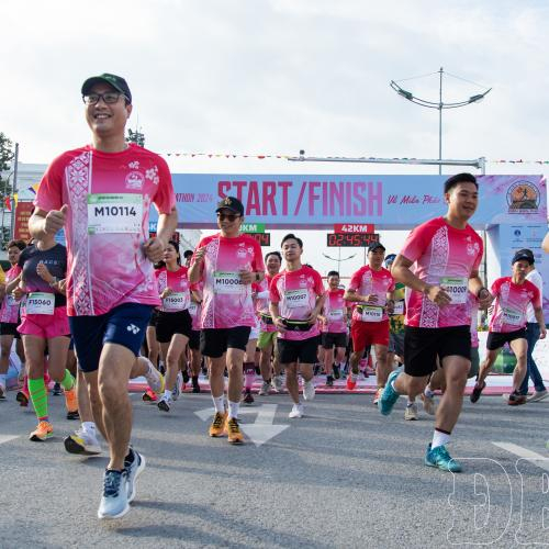 Phong Trào Chạy Bộ: Làn Gió Mới Trong Nhịp Sống Điện Biên