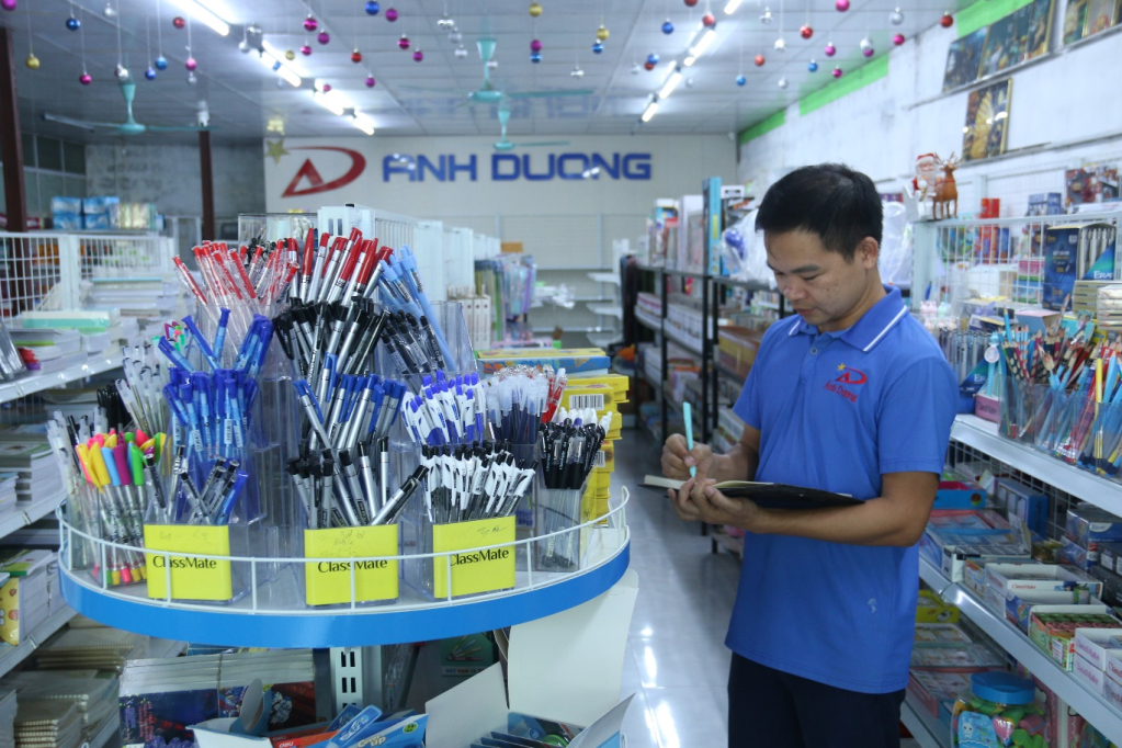 Hành trình khởi nghiệp của anh Úy: Từ cửa hàng nhỏ đến doanh nghiệp doanh thu 1 tỷ đồng/tháng
