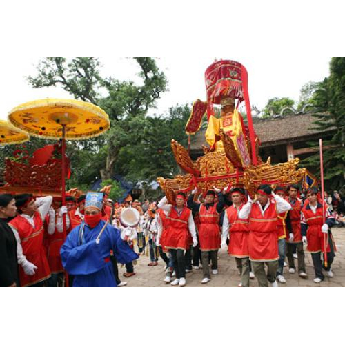 Lễ hội đền Chử Đồng Tử