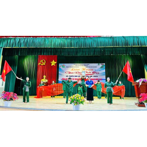 Liên hoan giai điệu tuổi hồng, thiếu nhi kể chuyện hè và Tổng kết công tác hoạt động hè xã năm 2025