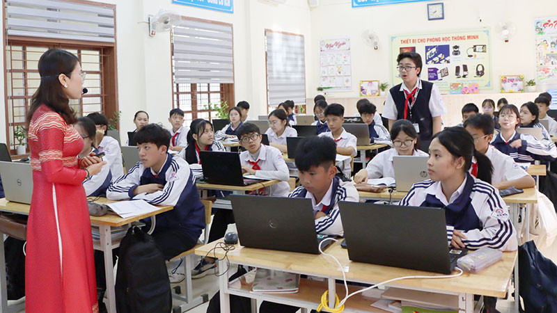 Giáo dục Sơn La đẩy mạnh chuyển đổi số, ứng dụng công nghệ trong dạy và học
