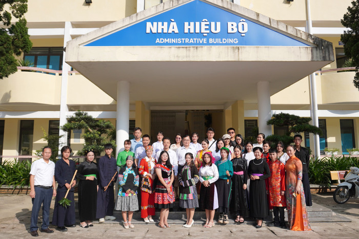 Giải “cơn khát” giáo viên tiểu học của tỉnh Hà Giang