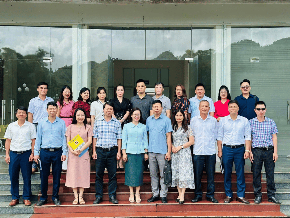 Số lượng người làm việc