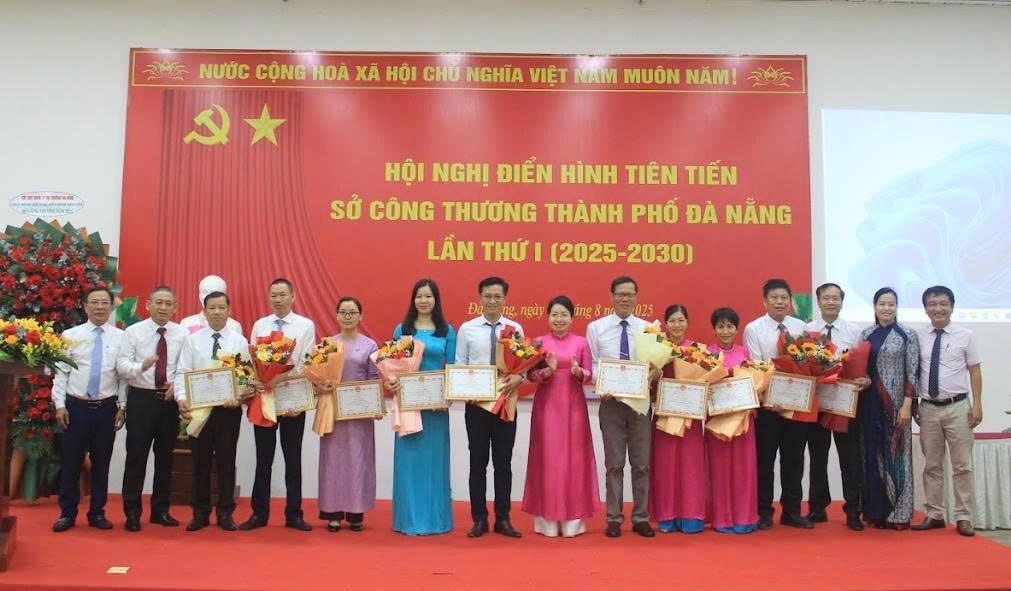 Các phòng, ban, đơn vị trực thuộc