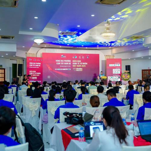 VPSF 2025 Khởi Động Tại An Giang: Cần Những Chính Sách "May Đo" Để Kinh Tế Tư Nhân Bứt Phá