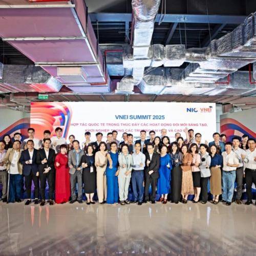 Tổng Kết VNEI Summit 2025: Hiện Thực Hóa Khát Vọng Đổi Mới Sáng Tạo Từ Giáo Dục Đại Học