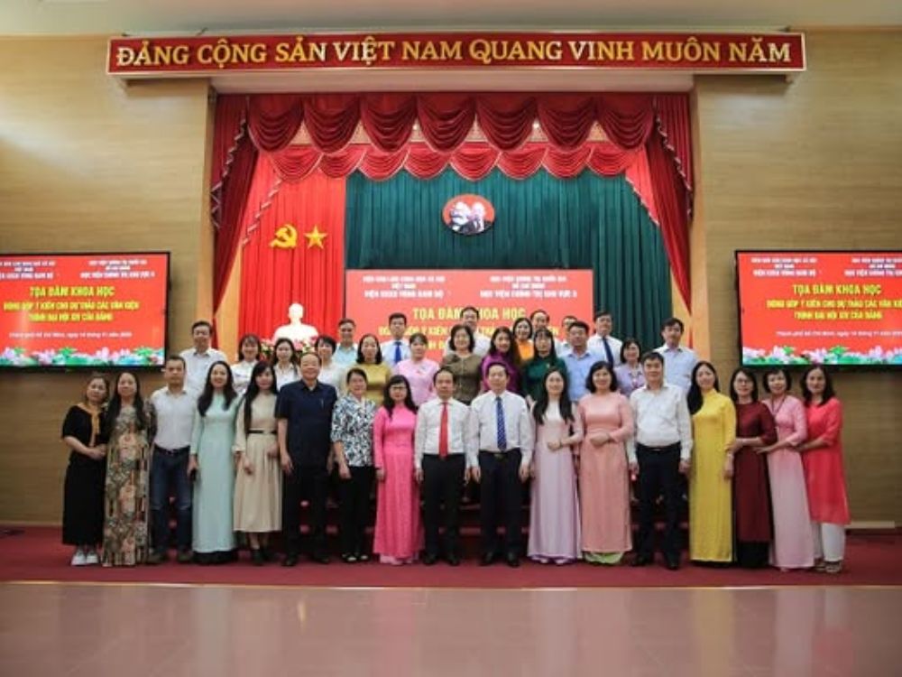6. Hợp tác khoa học