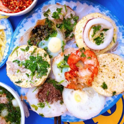 Bánh căn Nha Trang - Món ăn GIẢN DỊ thu hút thực khách