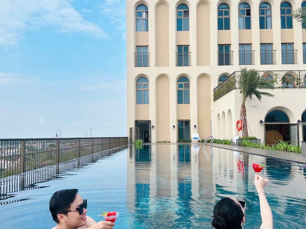 Hồ bơi vô cực