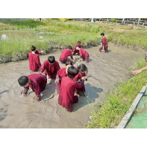 Khu trò chơi dân gian
