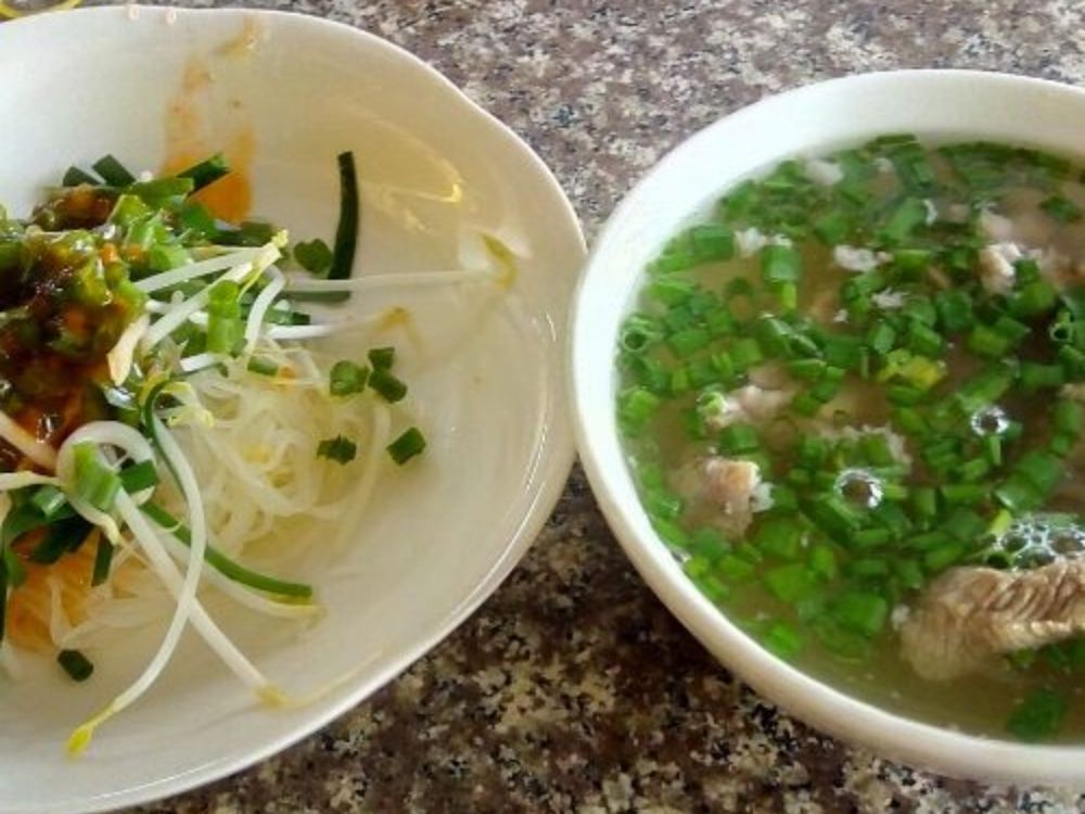 Hủ tiếu khô Đồng Khánh