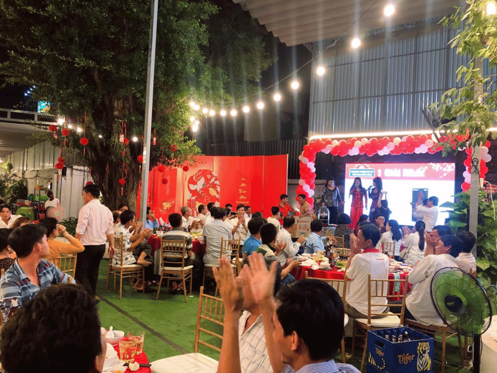 Giá cả & thời gian phục vụ