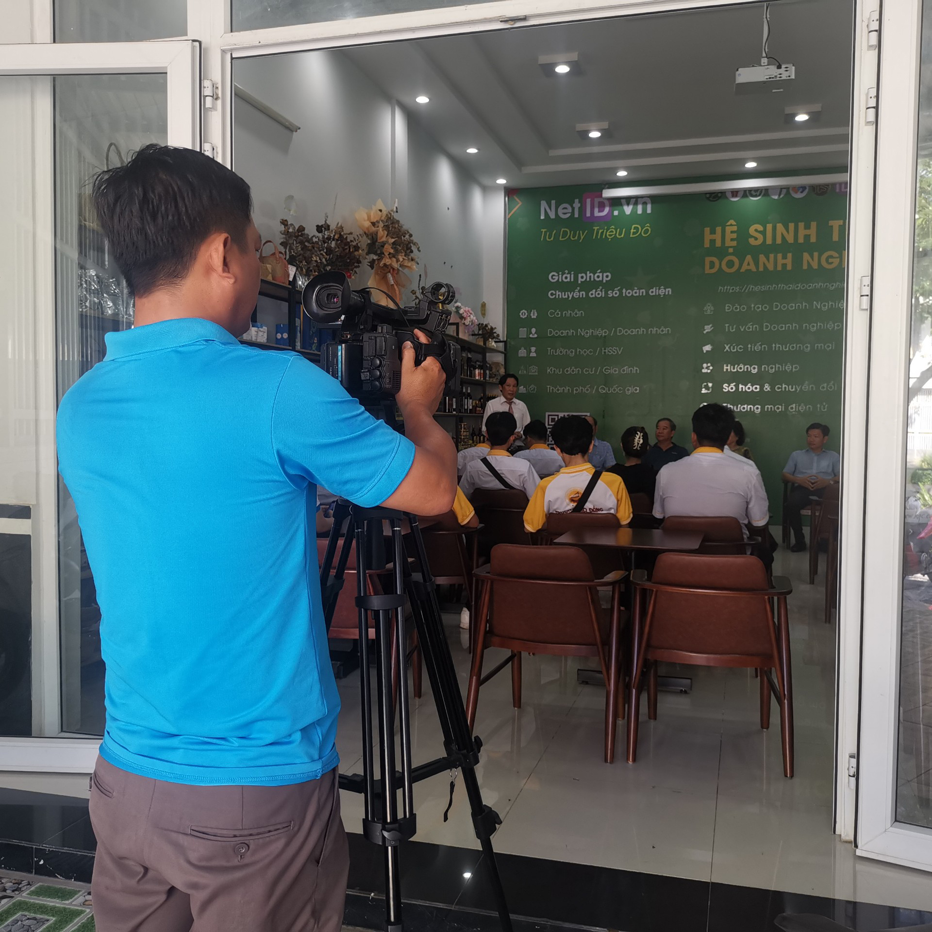 Đài Truyền hình Kiên Giang và Sở Khoa học Kiên Giang đến thăm và làm việc tại Hội Quán