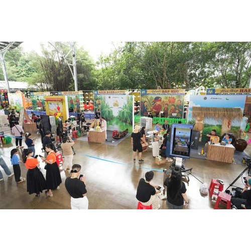 Cầu nối đưa nông sản tiến gần hơn với thị trường hiện đại