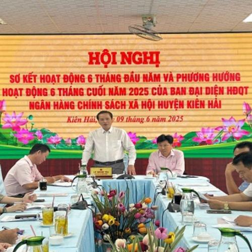 Ban Đại Diện Hội Đồng Quản Trị Ngân Hàng Chính Sách Xã Hội Huyện Tổ Chức Họp Định Kỳ Đánh Giá Kết Quả Hoạt Động 6 Tháng Đầu Năm
