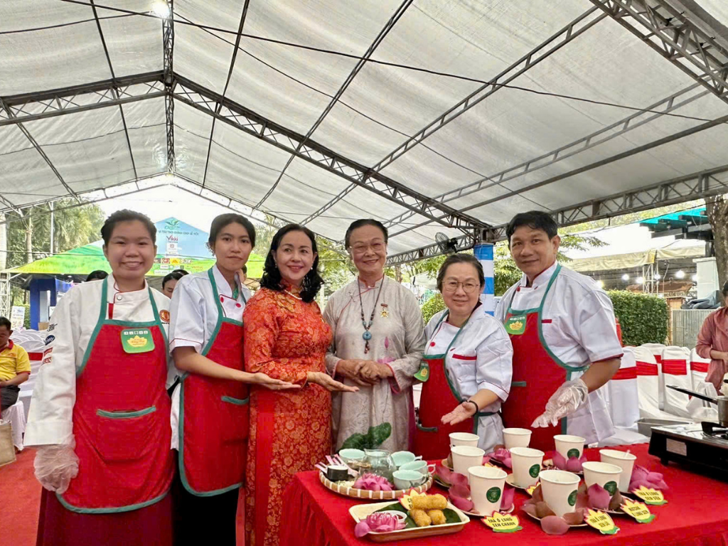 Đội 21 – OolongSen (Ecohome): Hơi thở hiện đại trong hương vị truyền thống