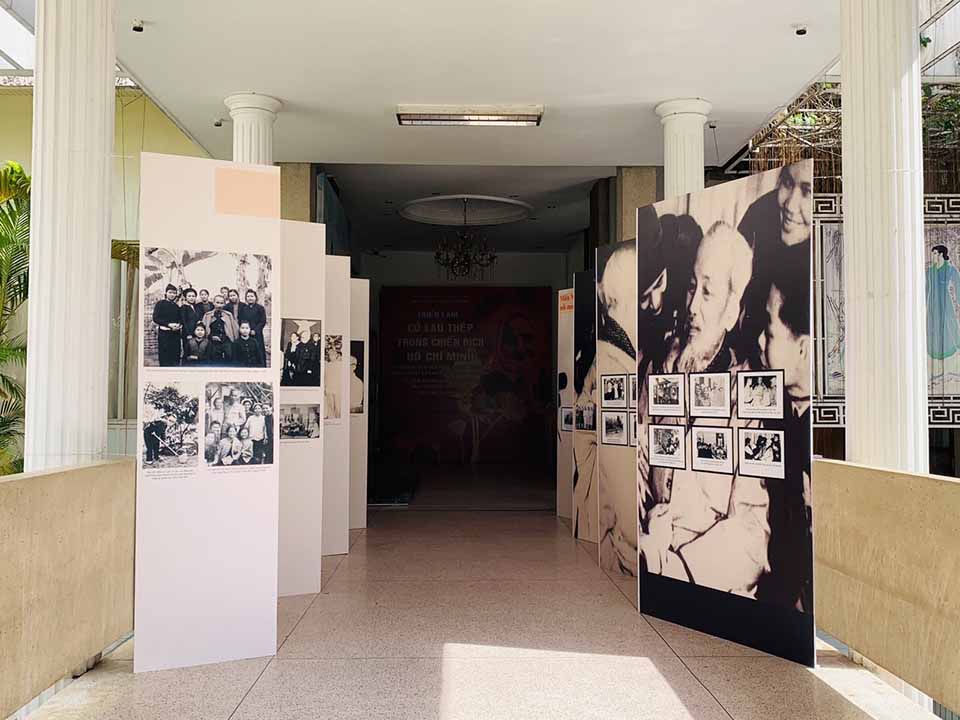 Trưng bày chuyên đề