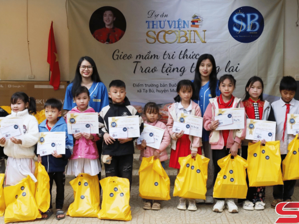 Dự án "Thư viện Soobin" đến với học sinh vùng cao