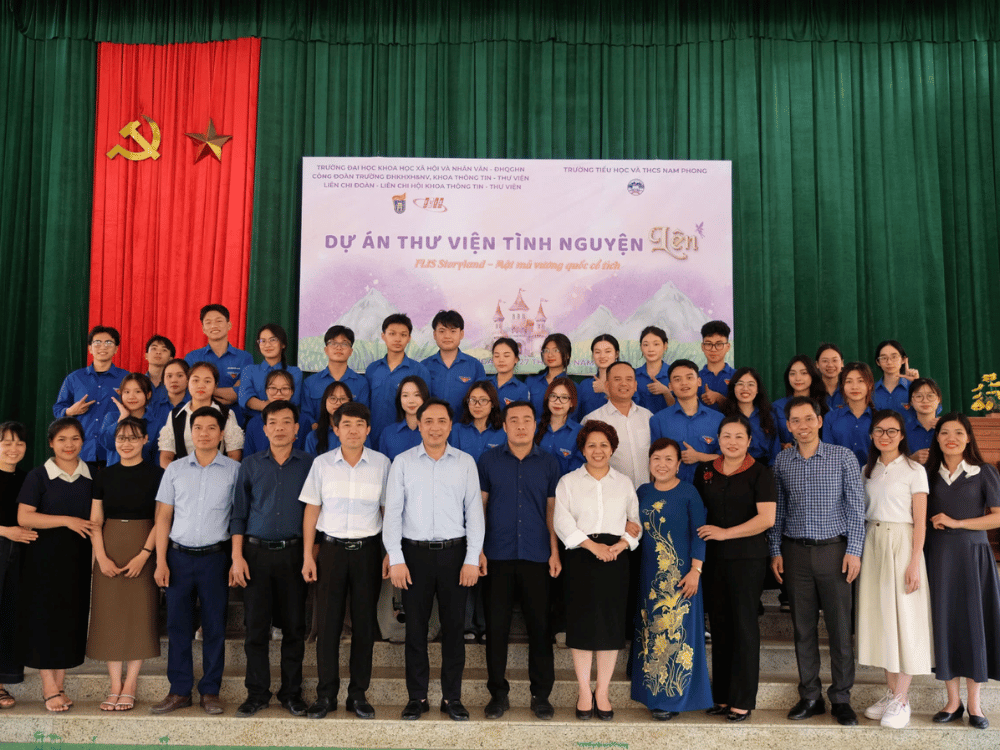 Trao tặng tri thức – Kết nối yêu thương