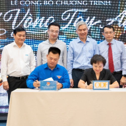 Pnj Tiếp Sức Trẻ Em Quay Lại Trường Hậu Bão Yagi