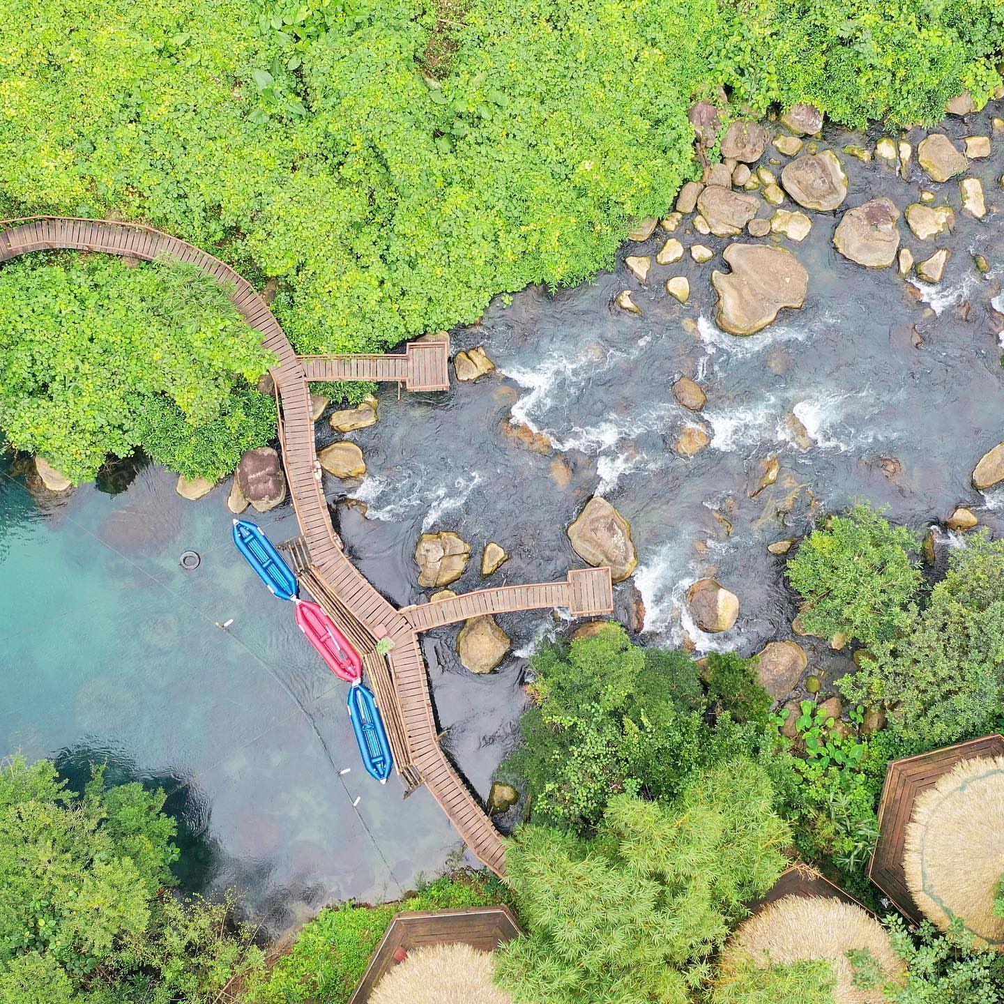 Tour Ghép Động Phong Nha Suối Nước Mooc